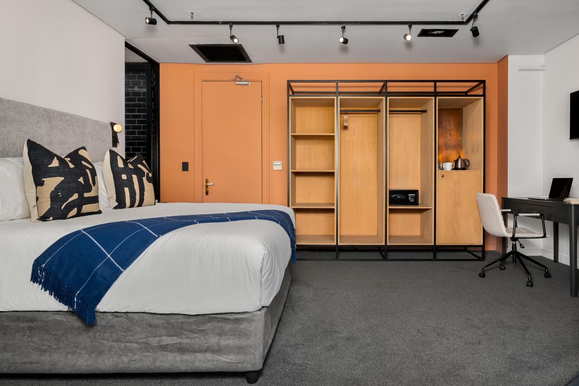 Neighbourgood Loop Street Hotel Cape Town Room photo